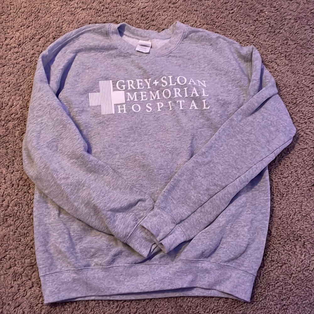 Grey’s Anatomy hoodie, size medium.